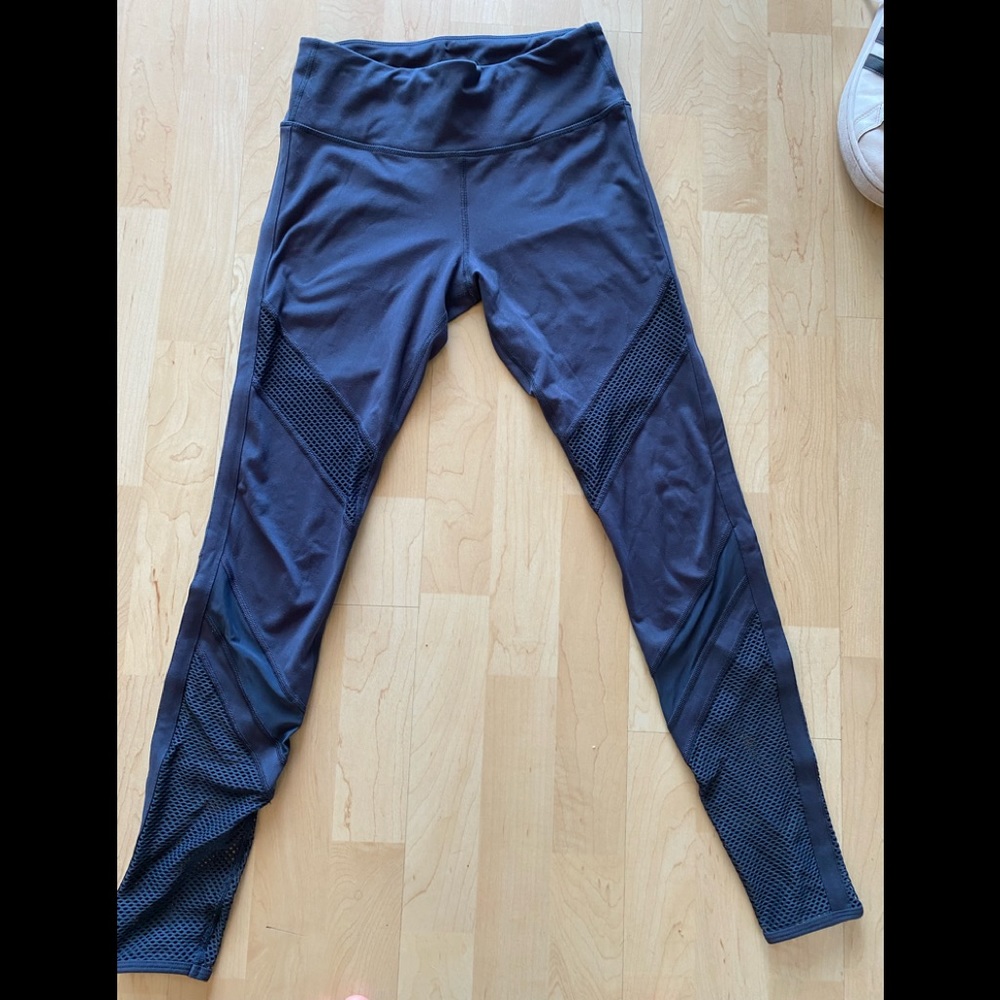 Lorna Jane gray workout pants